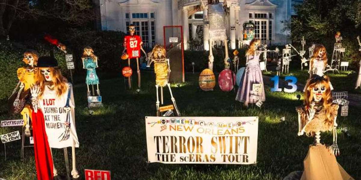 Spooktacular Taylor Swift-Themed Halloween Decorations Taking Over New Orleans